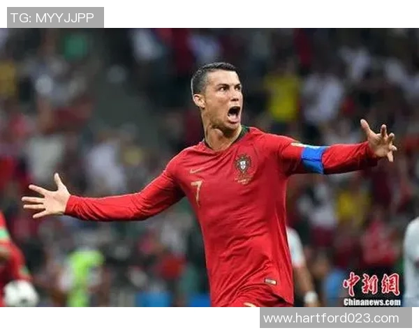 足球巨星C罗的精彩瞬间与传奇生涯全景回顾 足球巨星C罗的精彩瞬间与传奇生涯全景回顾