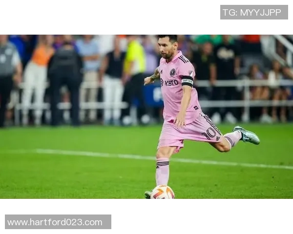 欧美足球明星帅气照片集锦展现他们的风采与魅力