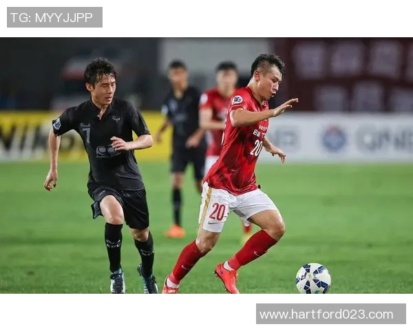 FC东京迎战秋田蓝闪电力争主场胜利展现强队风范