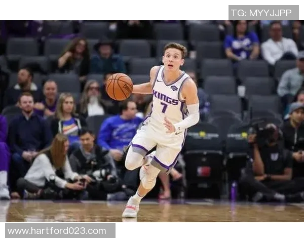 探秘AV篮球明星的双重人生与赛场魅力背后的故事